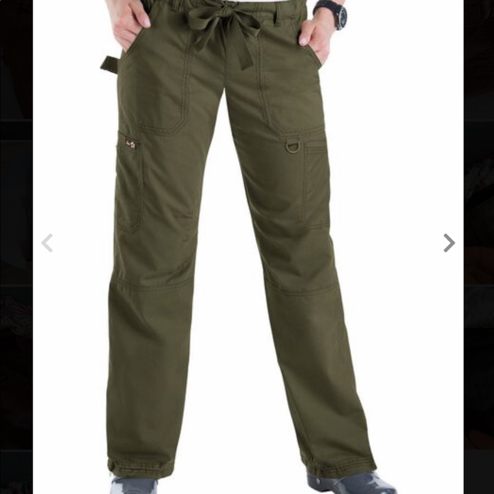 Koi Lindsey scrub pants size small